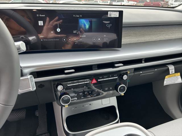 New 2026 Hyundai Ioniq 9 Limited image 17