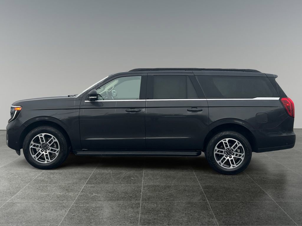 Used 2025 Ford Expedition Max Active image 4