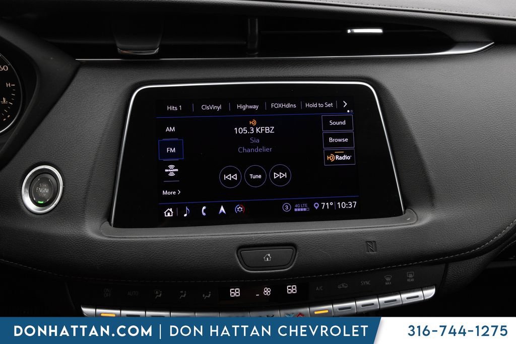 Used 2020 Cadillac XT4 Premium Luxury w/ Cold Weather Package AWD/4WD image 9