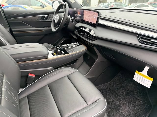 New 2026 Buick Enclave Avenir w/ Super Cruise Package FWD image 25
