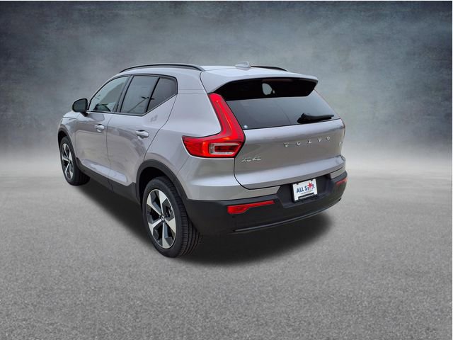 New 2026 Volvo XC40 B5 Plus w/ Climate Package AWD/4WD image 5