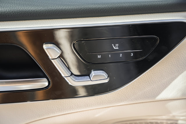 New 2027 Mercedes-Benz C 300 4MATIC Sedan image 37