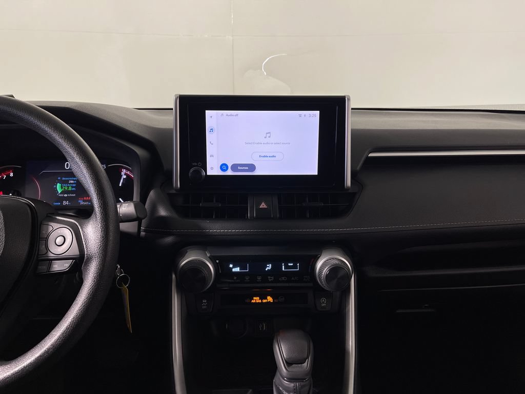 Certified 2025 Toyota RAV4 LE FWD image 15