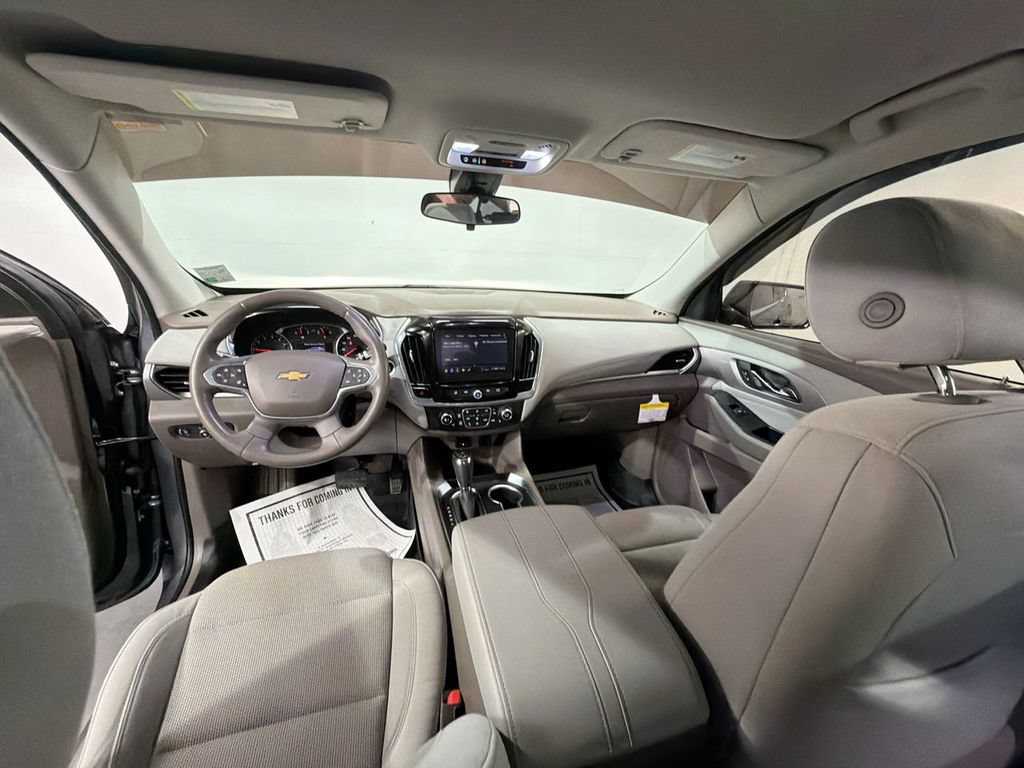 Used 2020 Chevrolet Traverse LT FWD image 19