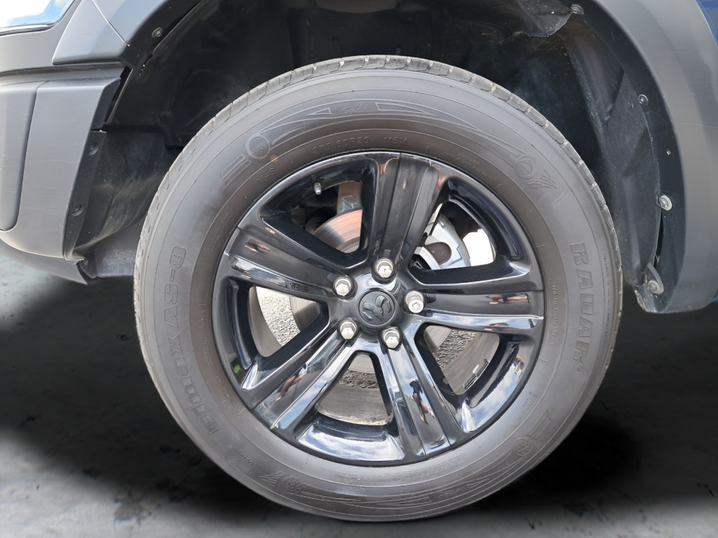 Used 2024 RAM 1500 Warlock AWD/4WD image 27