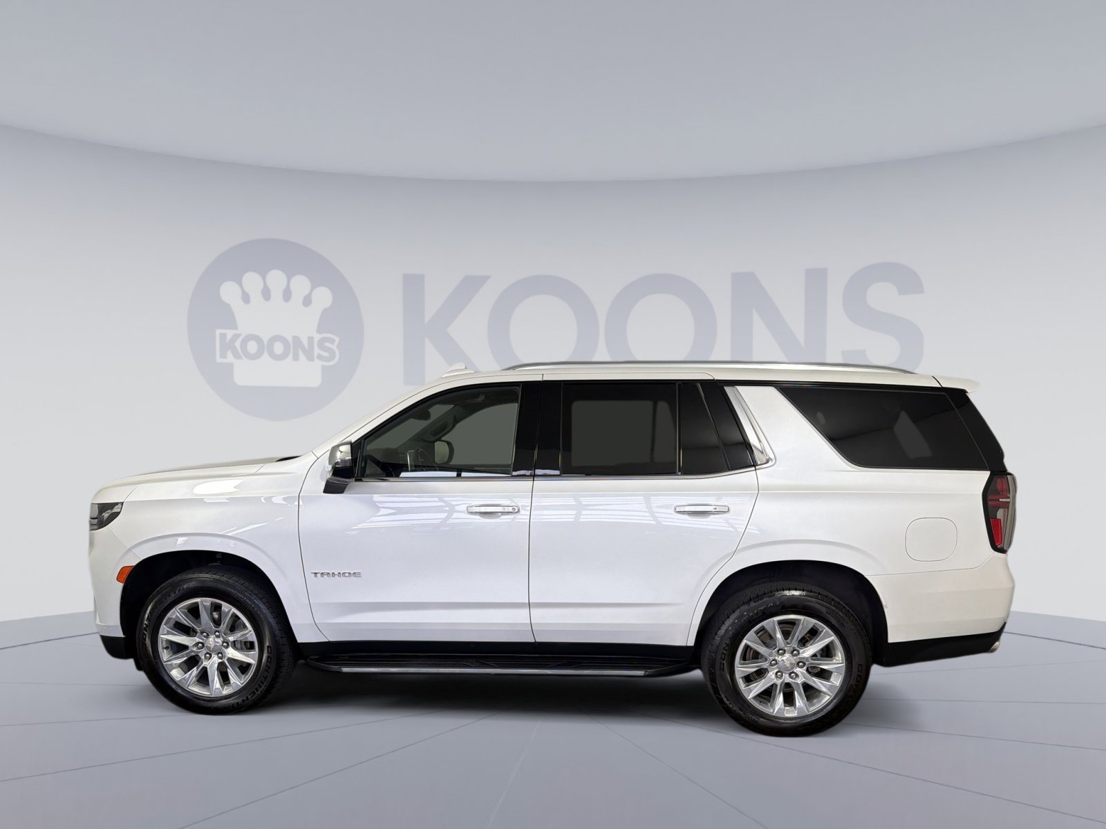 Used 2023 Chevrolet Tahoe Premier image 2