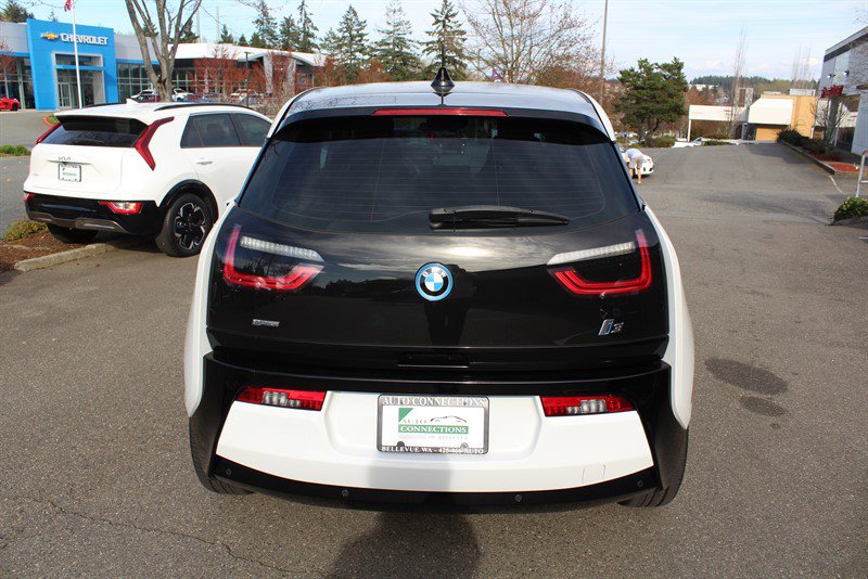 Used 2016 BMW i3 w/ Range Extender image 4