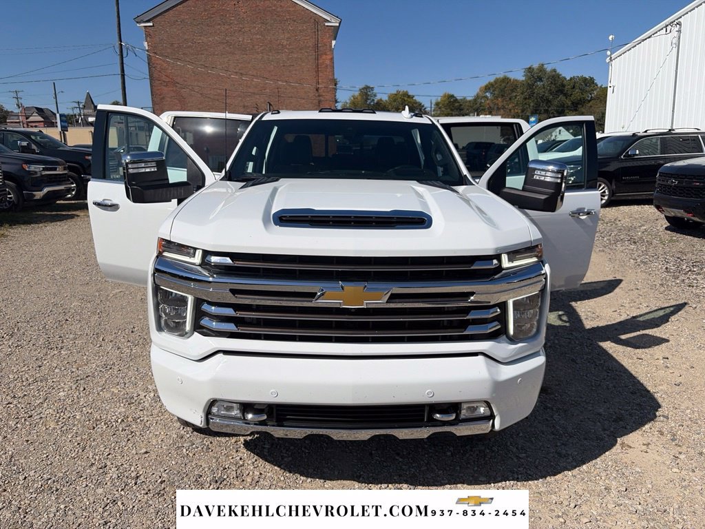 Used 2022 Chevrolet Silverado 3500 High Country AWD/4WD image 35