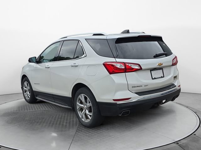 Used 2018 Chevrolet Equinox LT w/ Sun & Infotainment Package AWD/4WD image 3