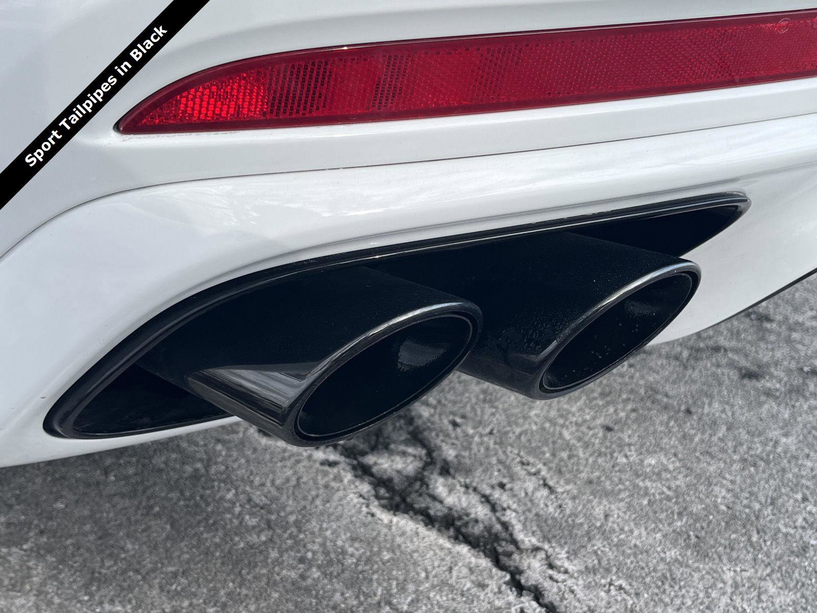 Used 2023 Porsche Panamera 4 image 21