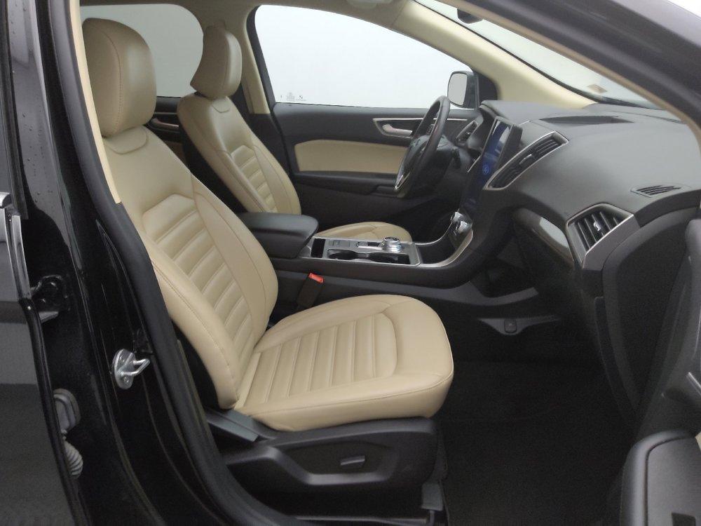Used 2024 Ford Edge SEL image 21