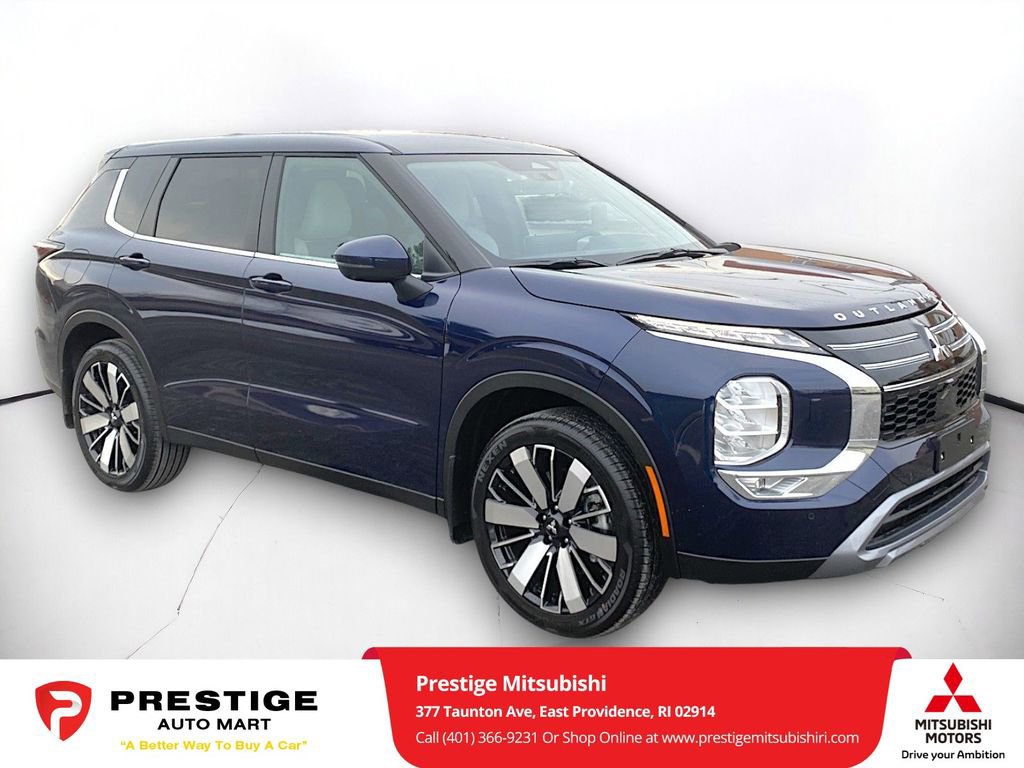 New 2026 Mitsubishi Outlander SE image 1