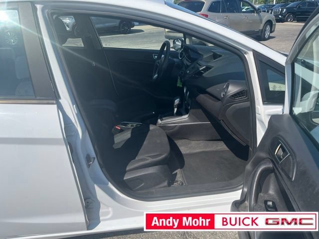 Used 2015 Ford Fiesta SE w/ Comfort Package FWD image 33