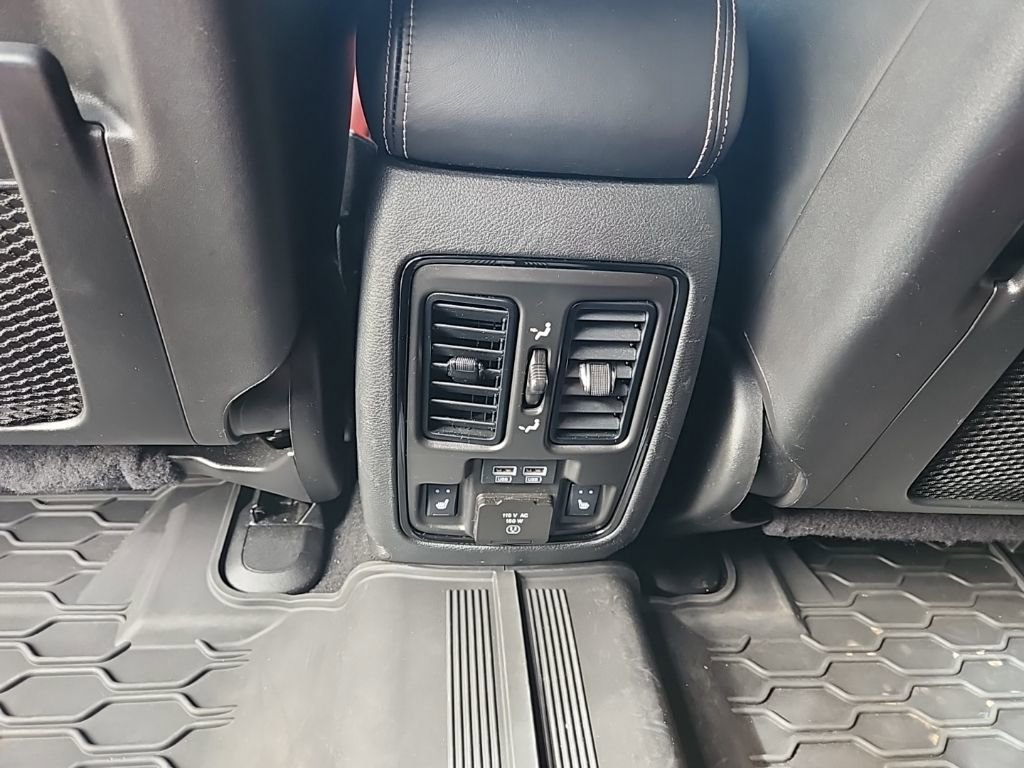 Used 2023 Dodge Durango SRT image 18