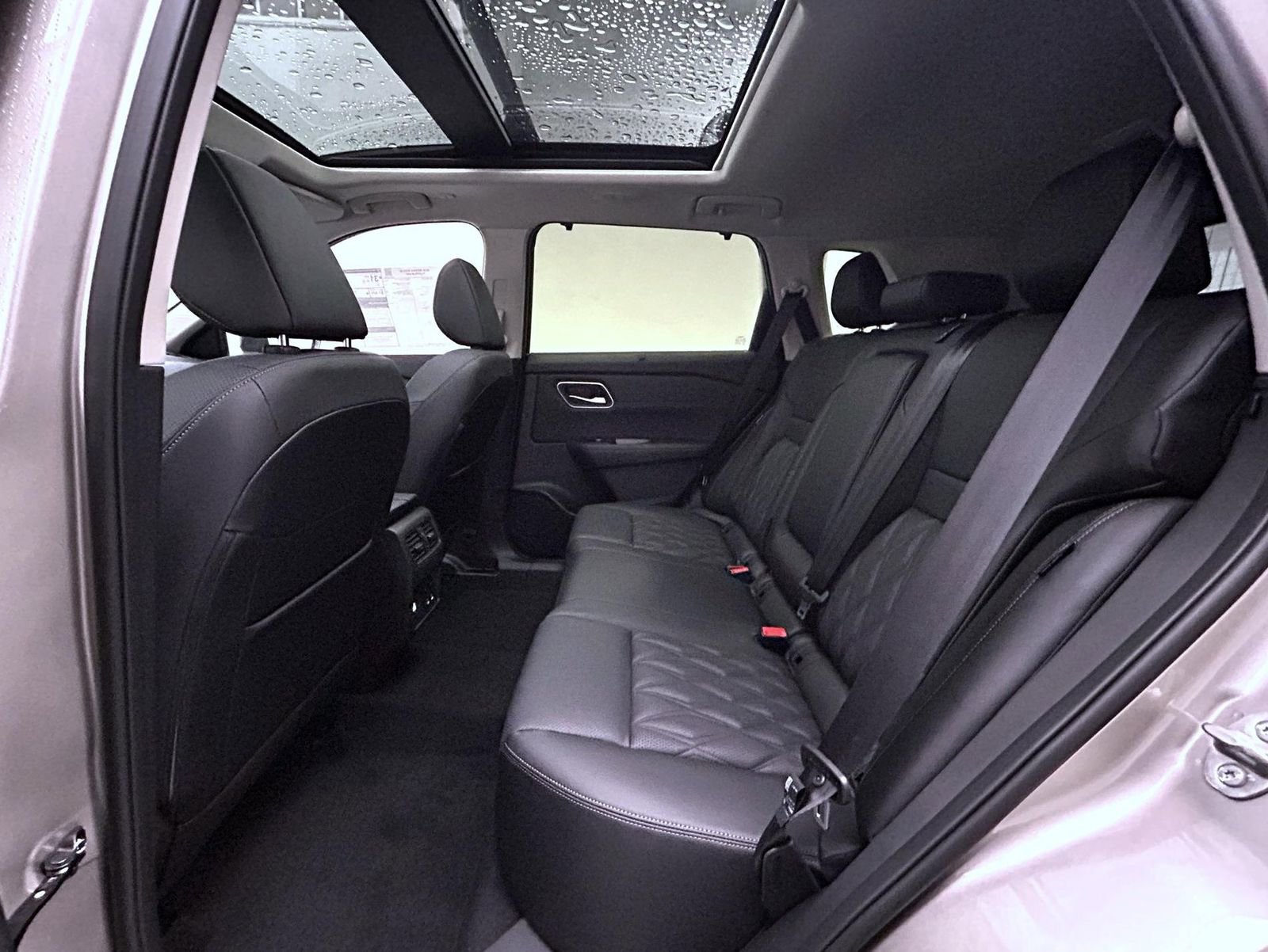 New 2026 Nissan Rogue Platinum w/ Platinum Premium Package image 12