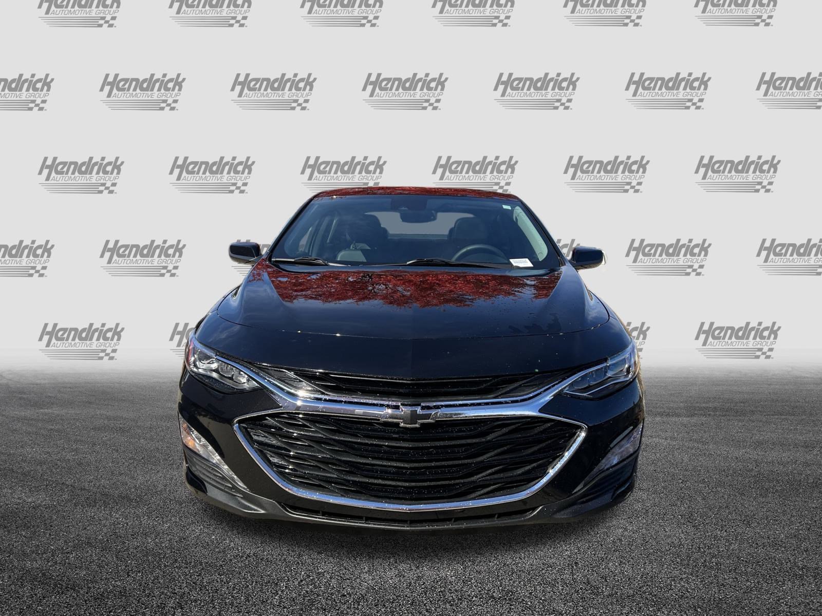 Used 2023 Chevrolet Malibu LT image 3