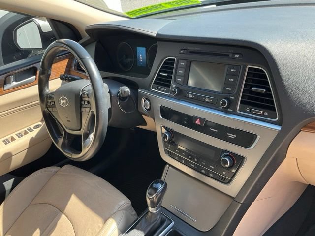 Used 2015 Hyundai Sonata Limited FWD image 10