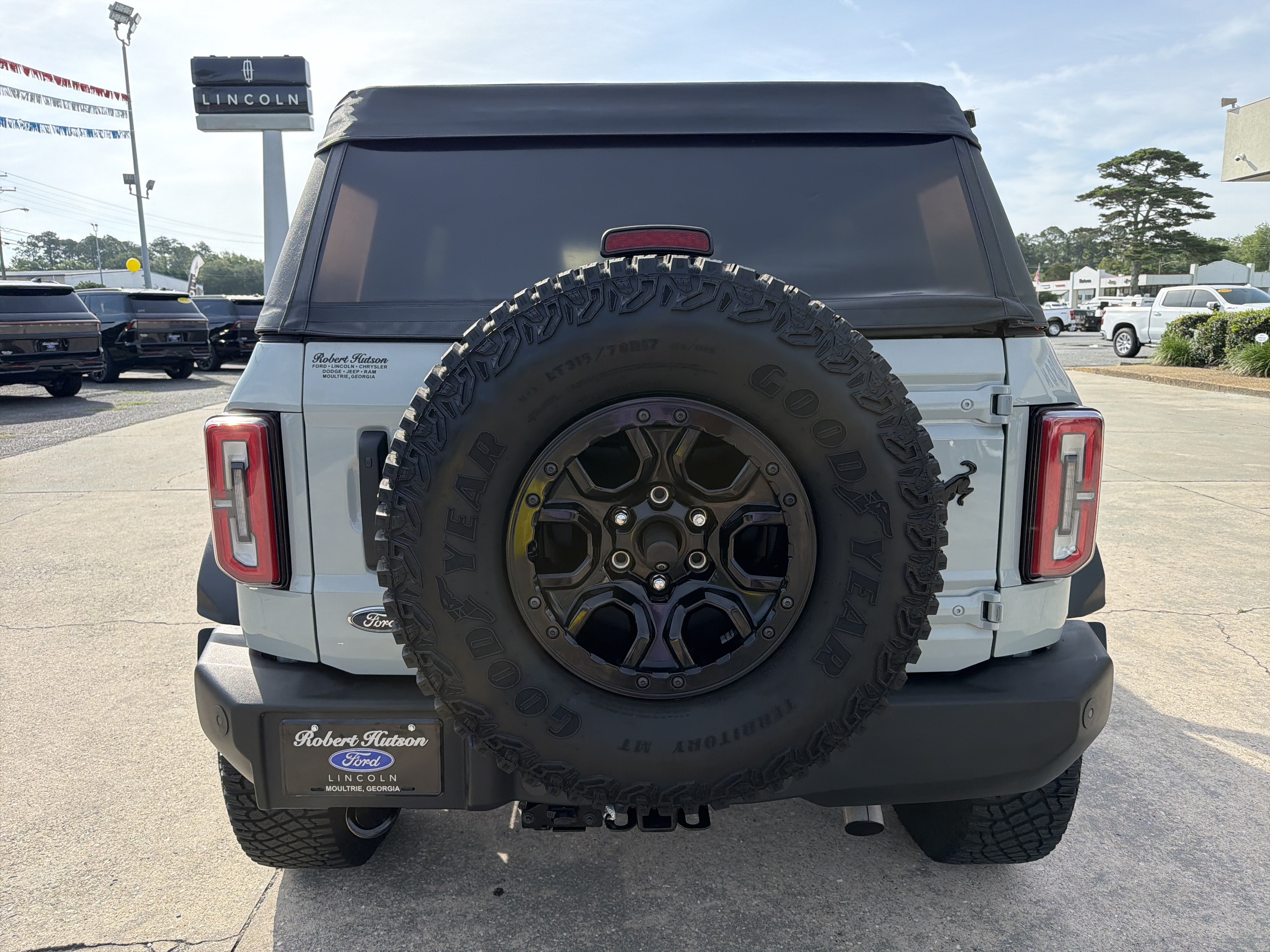Used 2022 Ford Bronco Wildtrak AWD/4WD image 7
