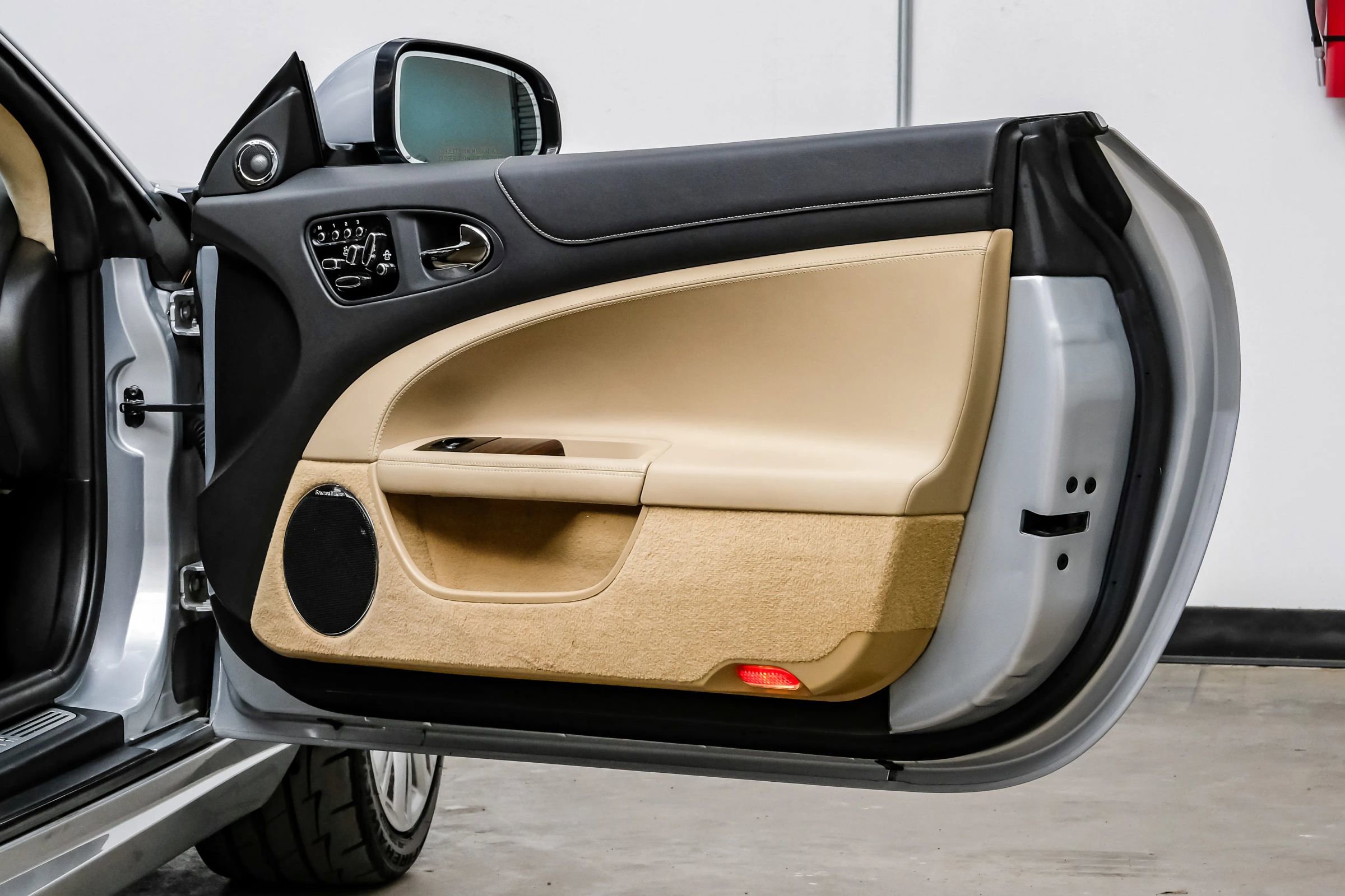 Used 2012 Jaguar XK Coupe image 36