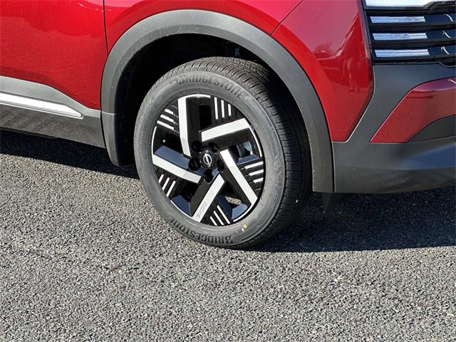 New 2026 Nissan Kicks SV w/ Cold Weather Package image 7