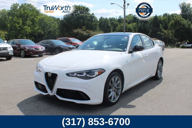 Used 2024 Alfa Romeo Giulia Ti w/ Active Assist Plus Package AWD/4WD image 1