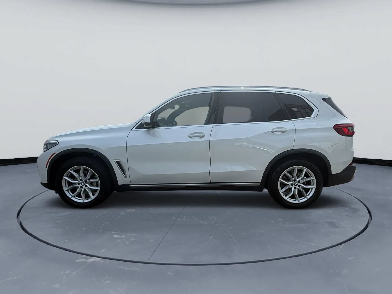 Used 2019 BMW X5 xDrive40i AWD/4WD image 6