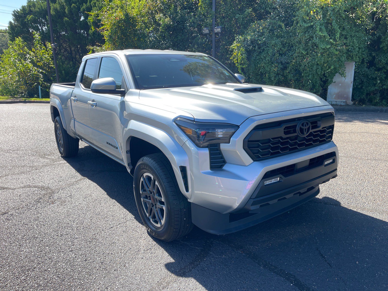 Used 2025 Toyota Tacoma TRD Sport