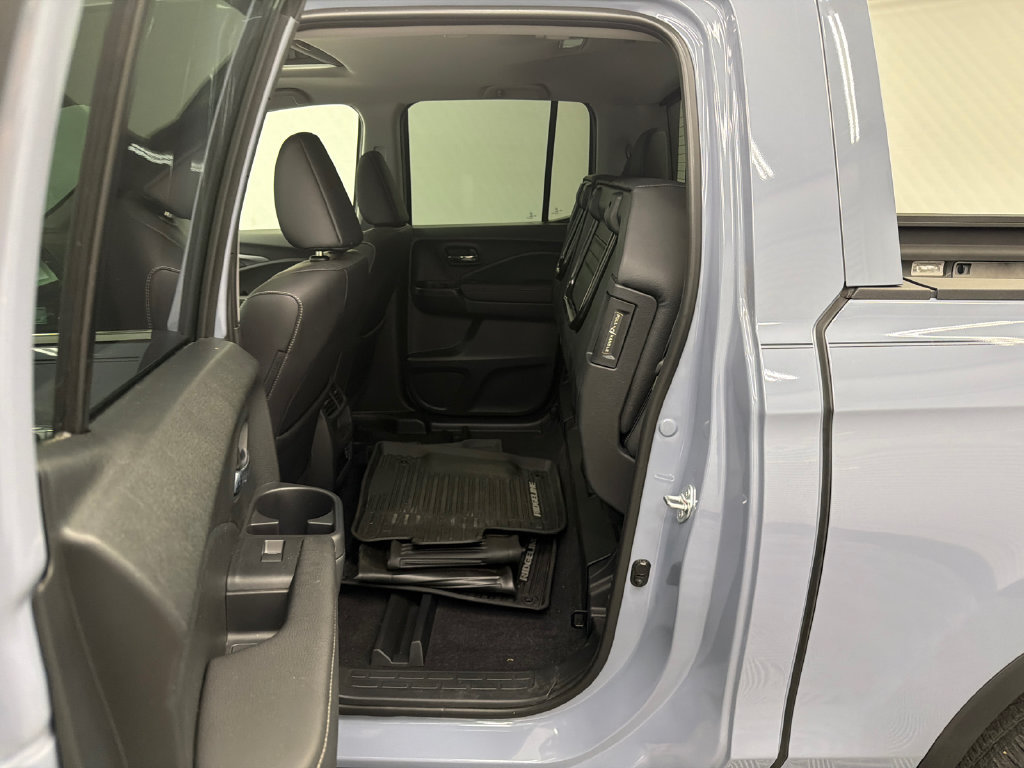 Used 2023 Honda Ridgeline RTL-E image 22