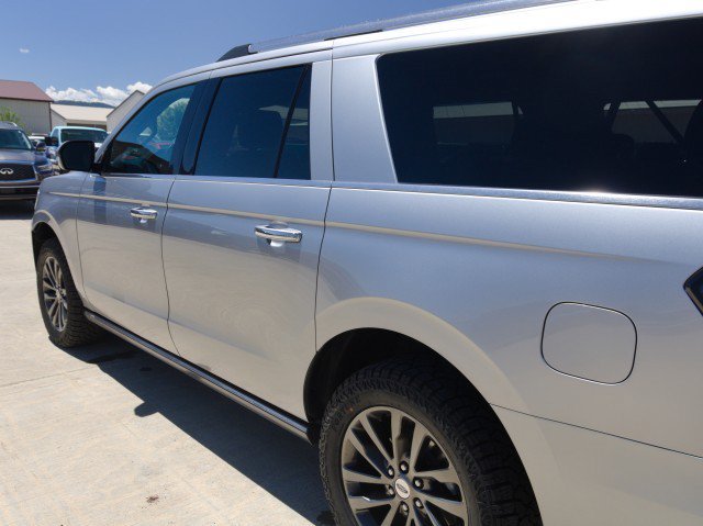Used 2020 Ford Expedition Max Limited w/ Equipment Group 301A AWD/4WD image 8