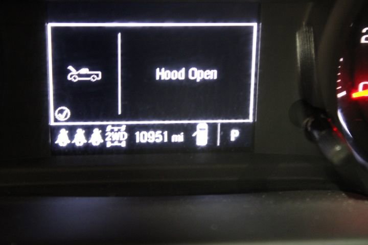 Used 2025 Chevrolet Silverado 1500 Custom Trail Boss w/ Turbomax Blackout Package image 5