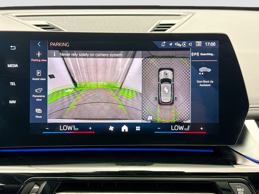 Certified 2025 BMW X1 xDrive28i w/ Premium Package image 14