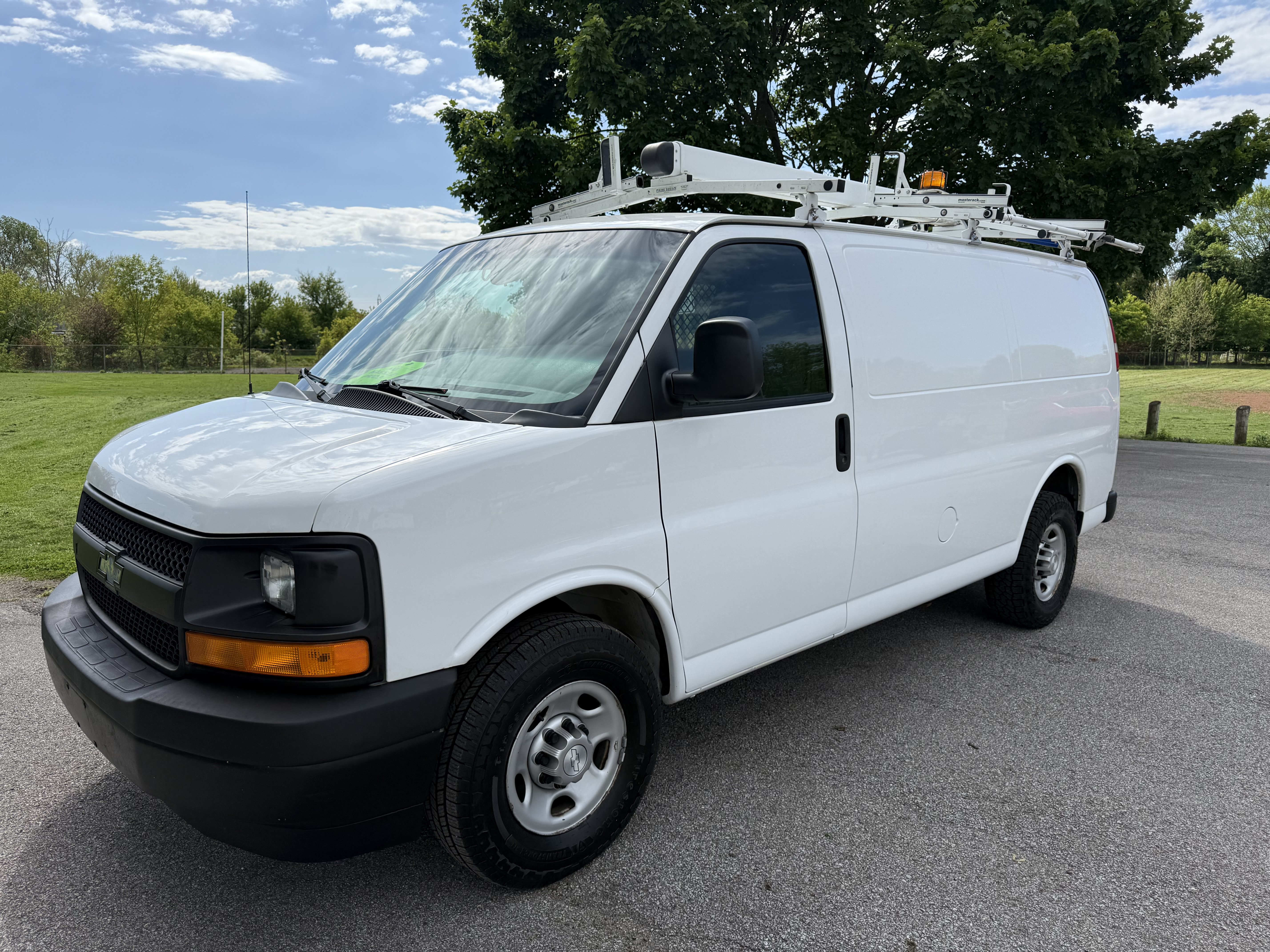 Used 2017 Chevrolet Express 2500 w/ Cold Climate Package RWD image 1