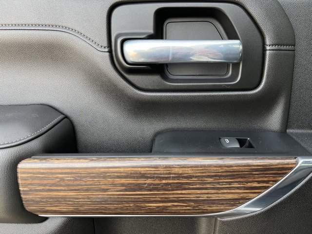 Used 2022 Chevrolet Silverado 3500 High Country w/ Technology Package image 14