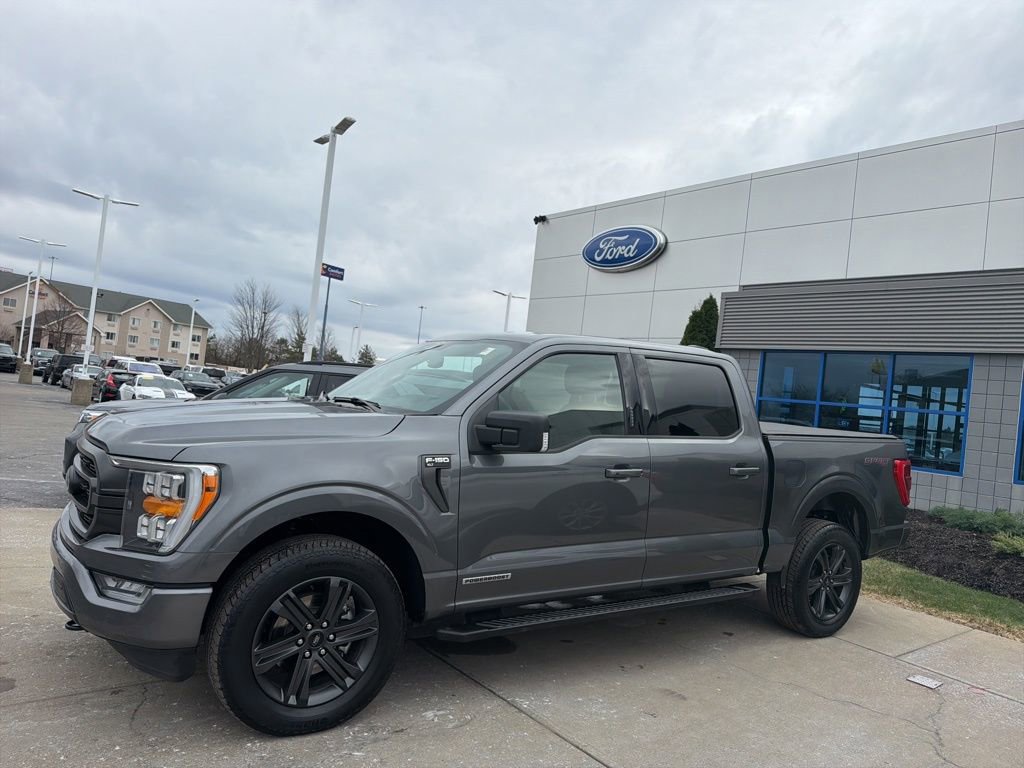 Used 2023 Ford F150 XLT w/ Equipment Group 302A High image 12