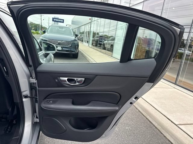 Used 2023 Volvo S60 B5 Ultimate w/ Climate Package AWD/4WD image 12