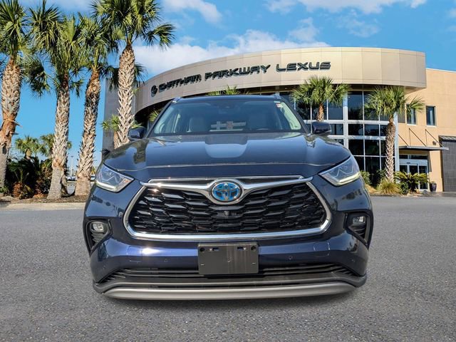 Used 2022 Toyota Highlander Platinum AWD/4WD image 11