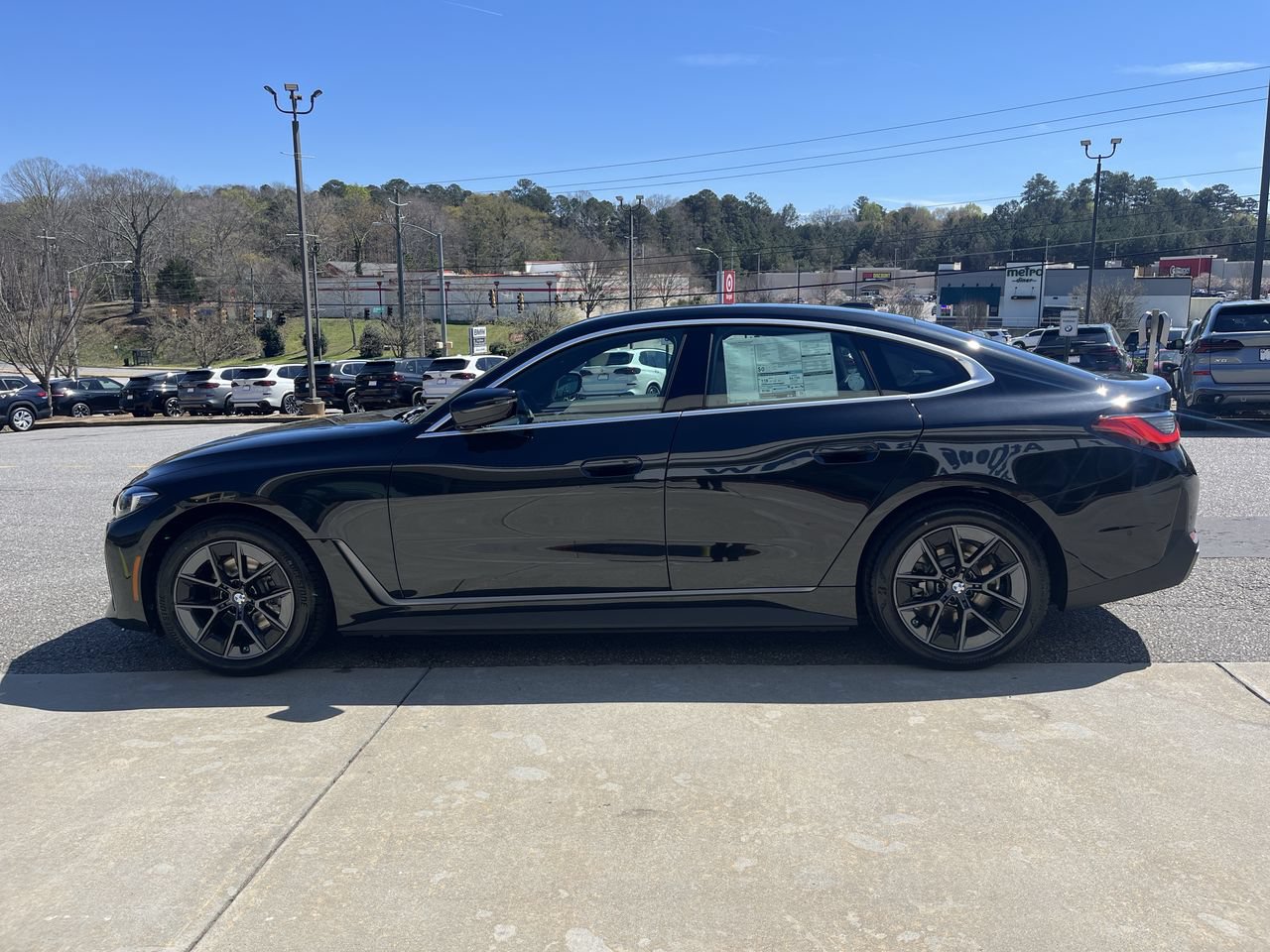 Used 2026 BMW i4 eDrive40 w/ Premium Package RWD image 5