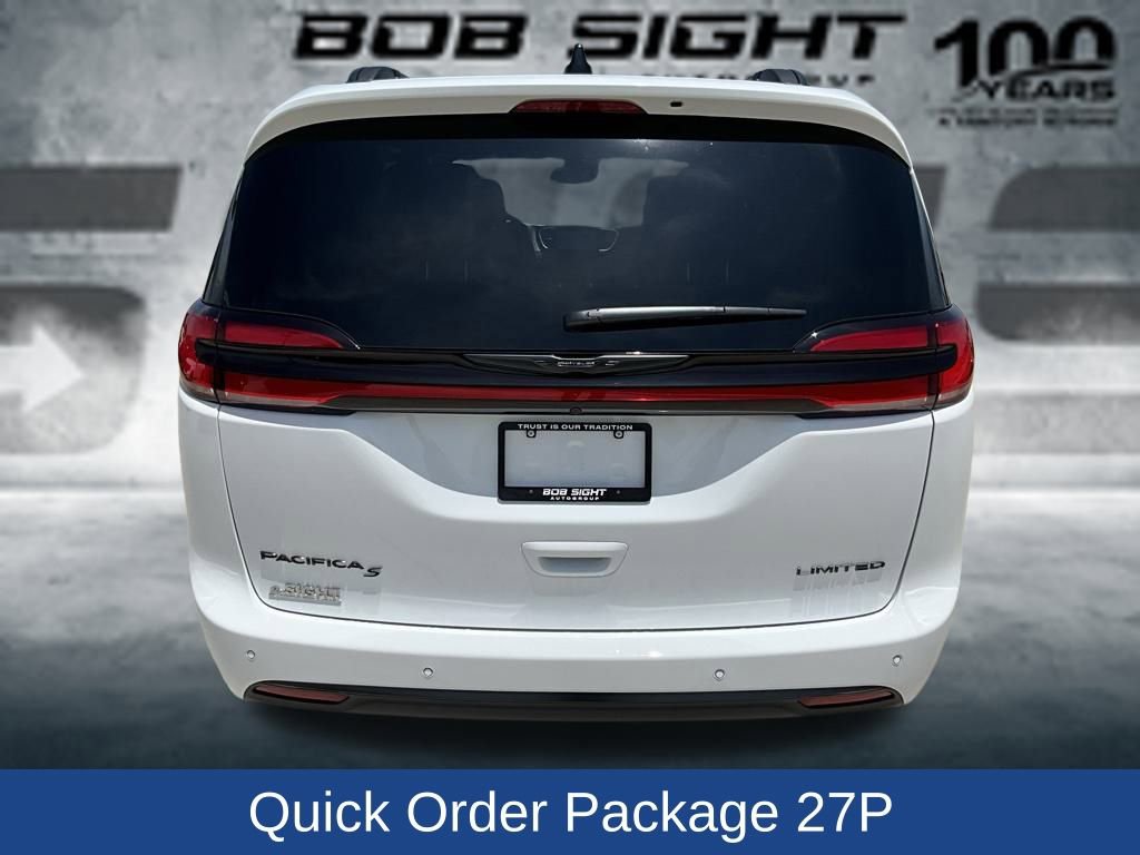 New 2025 Chrysler Pacifica Limited image 5
