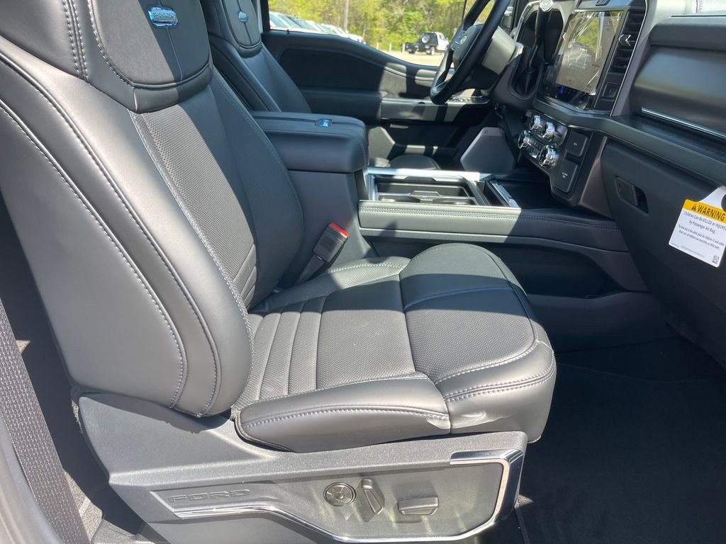 New 2026 Ford F250 Platinum AWD/4WD image 14
