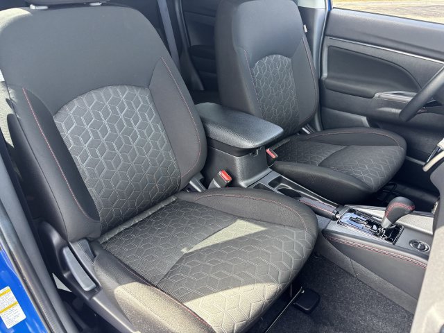 Used 2026 Mitsubishi Outlander Sport ES AWD/4WD image 10