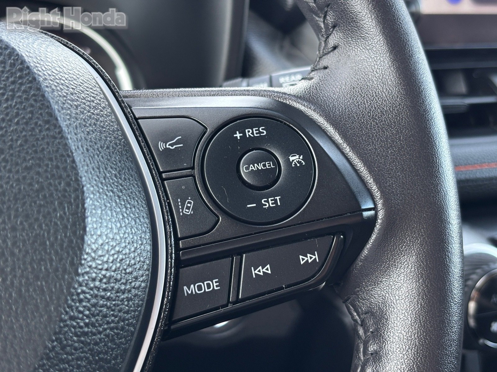 Used 2024 Toyota RAV4 Adventure image 24