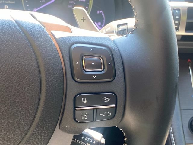 Used 2021 Lexus RC 300 w/ Accessory Package RWD image 17