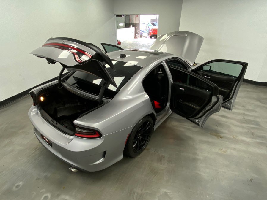 Used 2018 Dodge Charger R/T image 53