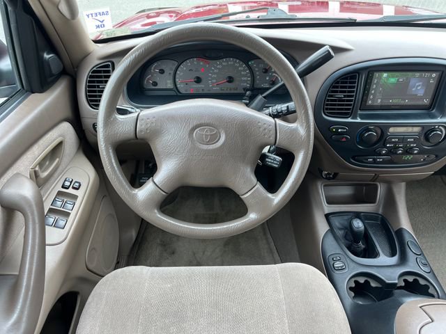 Used 2002 Toyota Sequoia SR5 AWD/4WD image 18