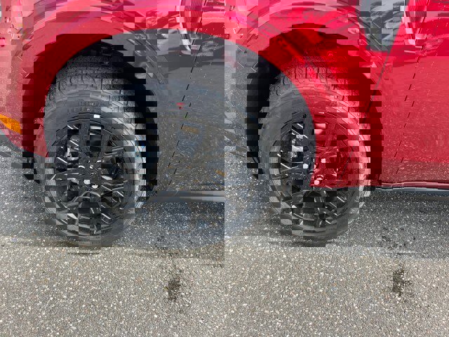 New 2025 Ford Maverick XLT w/ XLT Luxury Package image 24