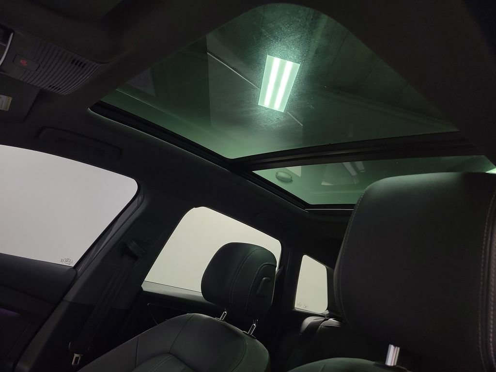 Used 2023 Audi Q4 e-tron Premium Plus image 14