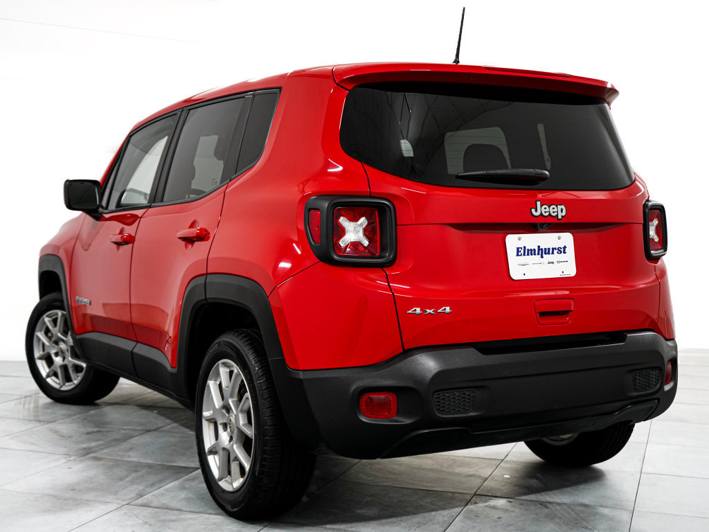 Certified 2023 Jeep Renegade Latitude AWD/4WD image 5