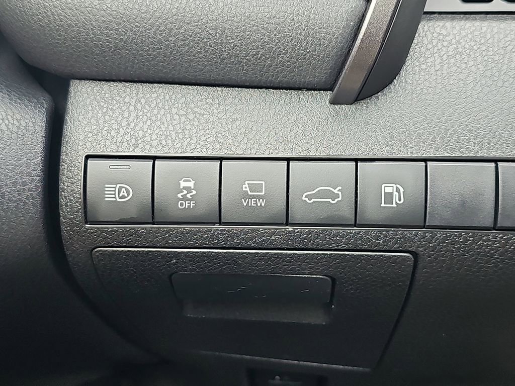 Used 2018 Toyota Camry XLE w/ Audio Package image 29