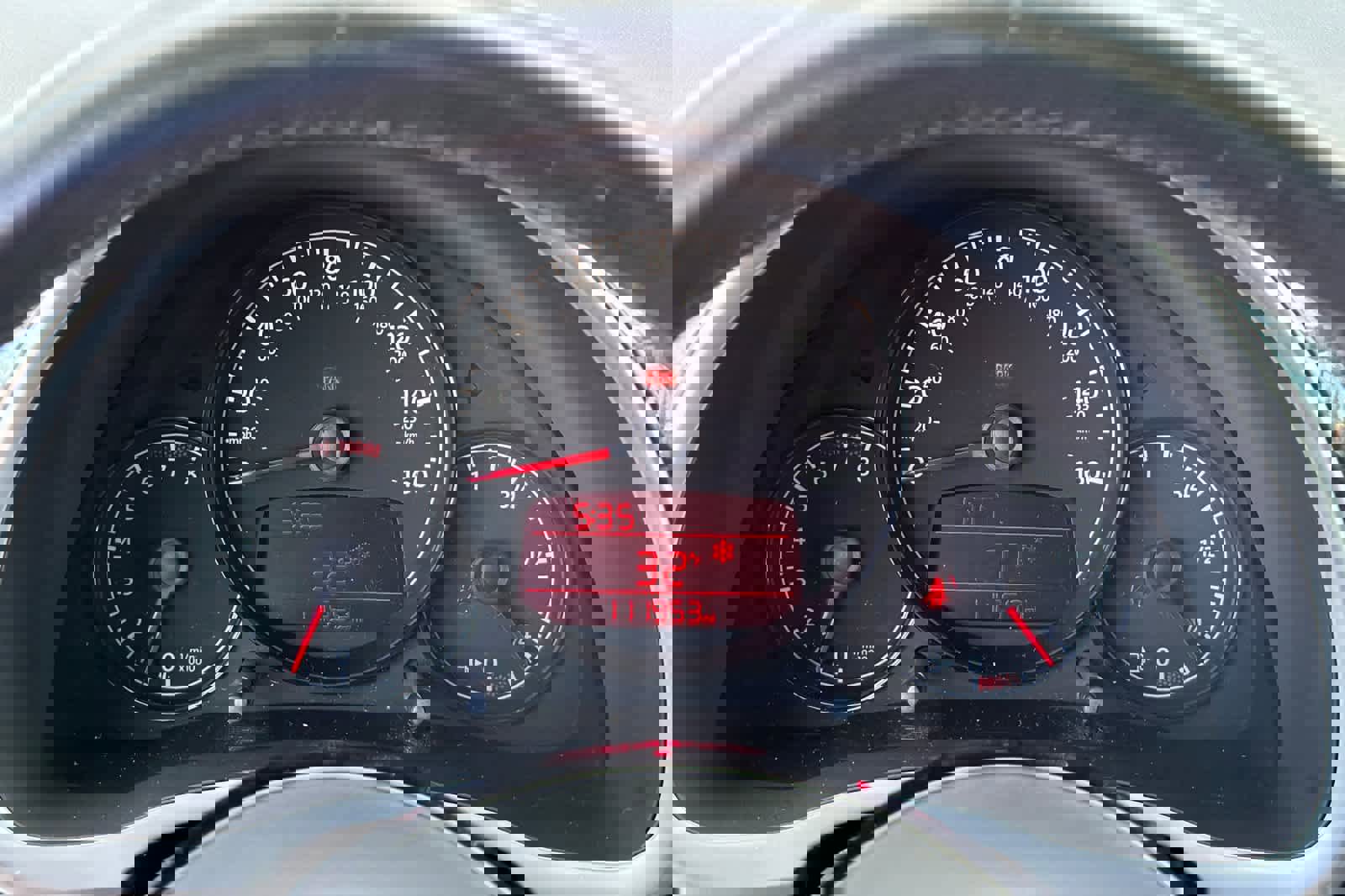 Used 2012 Volkswagen Beetle 2.0T image 24