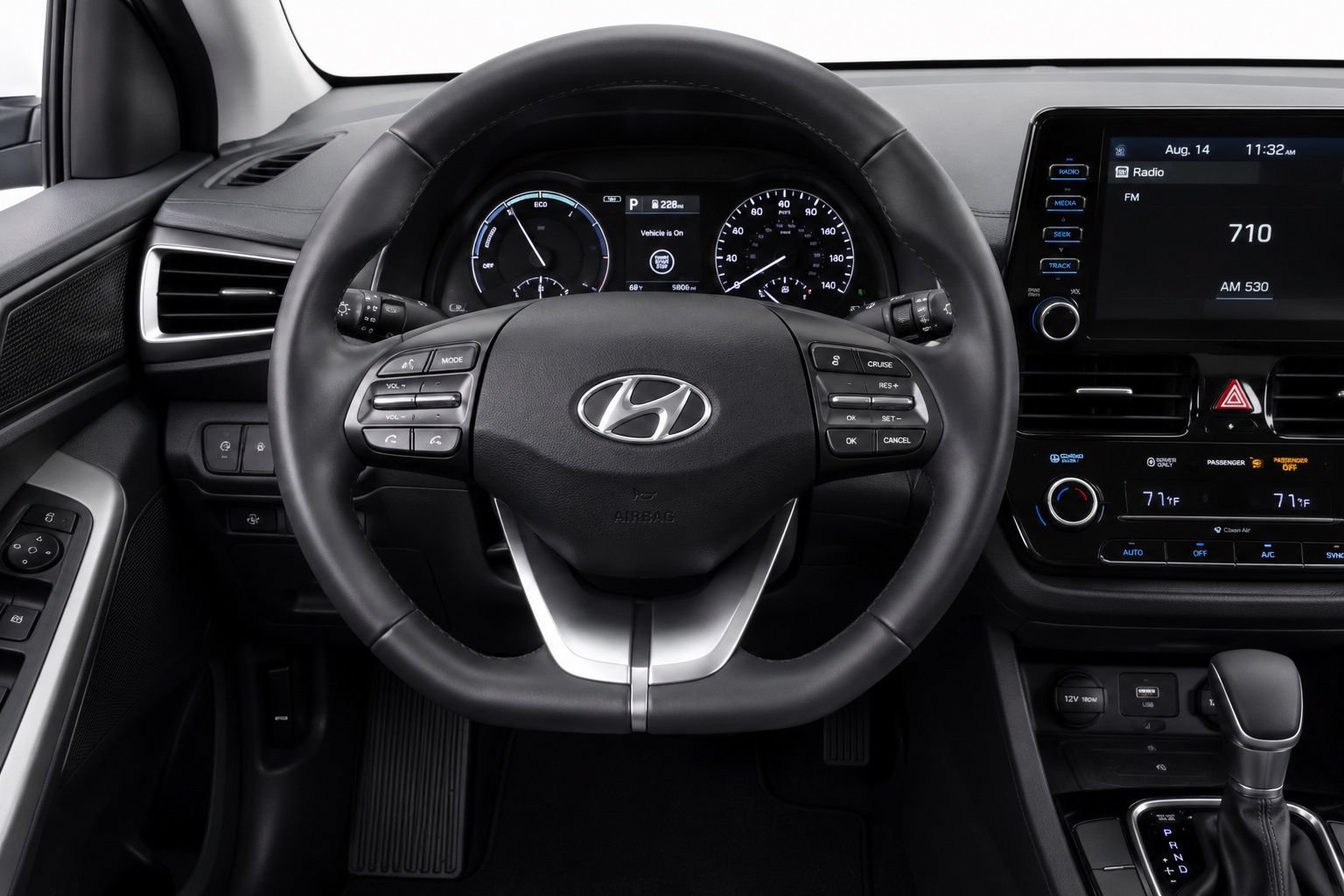 Used 2021 Hyundai Ioniq SE FWD image 11